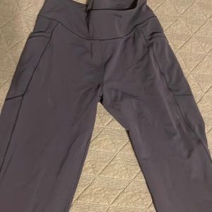 Ivivva black joggers